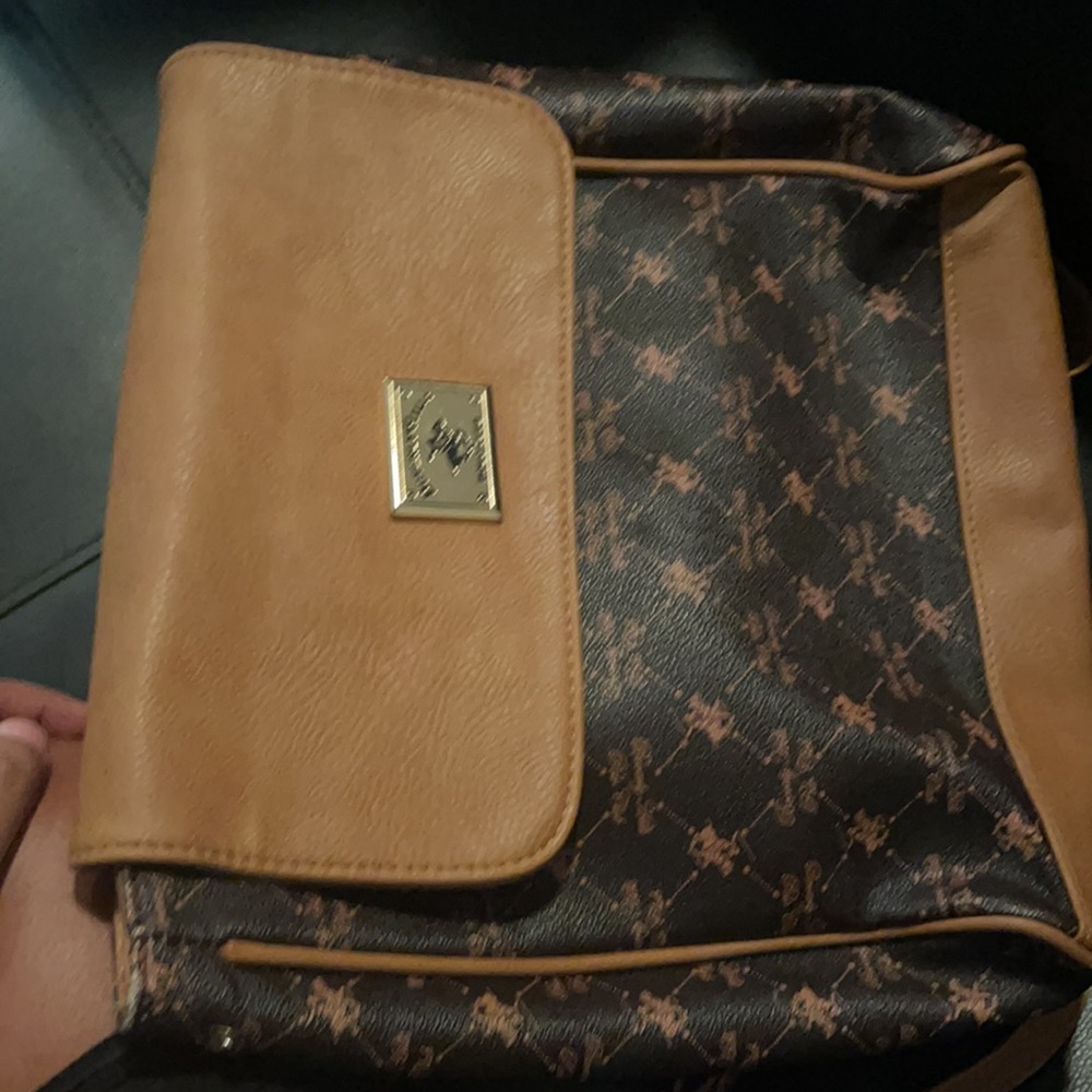 Backpack - Picture 3 of 3